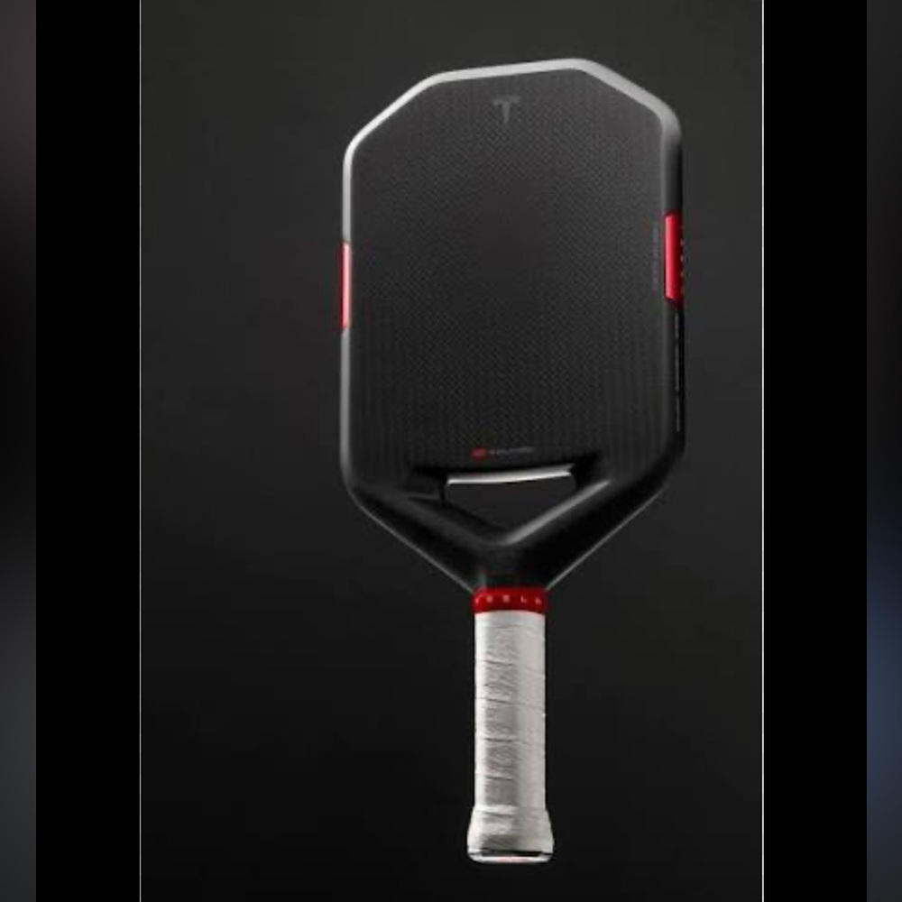 🔥 TESLA PICKLEBALL PADDLE